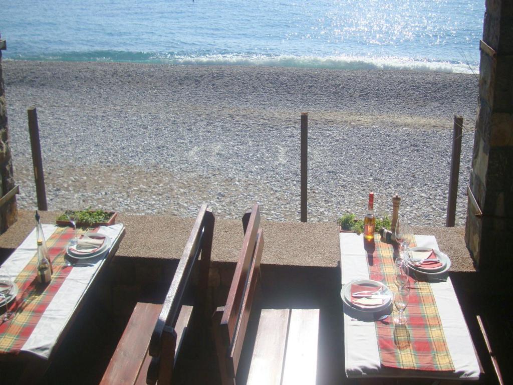 Apartments Galija Petrovac ภายนอก รูปภาพ