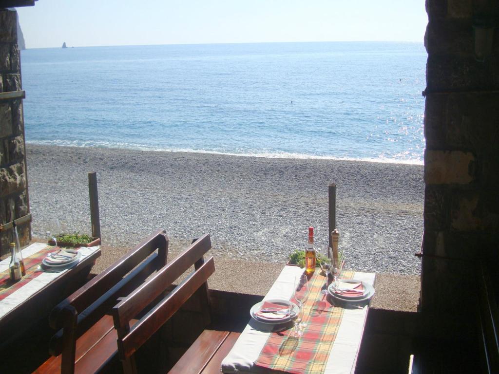 Apartments Galija Petrovac ภายนอก รูปภาพ